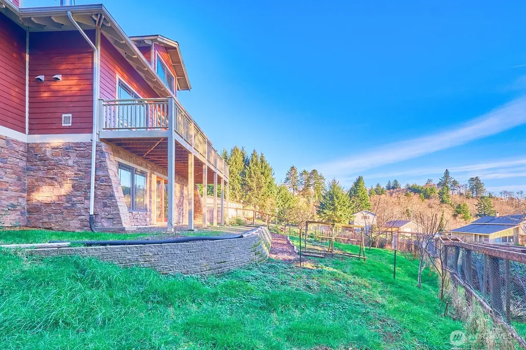 2147 Klahanee Drive Ilwaco WA 98624