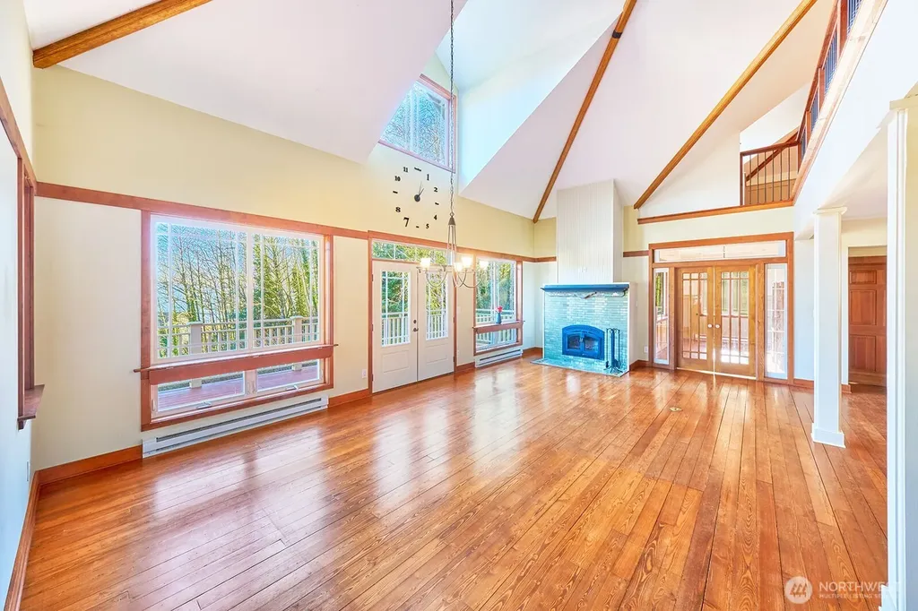 2147 Klahanee Drive Ilwaco WA 98624