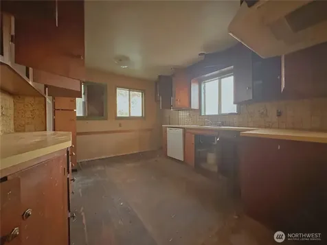 111 Young Street Grand Coulee WA 99133