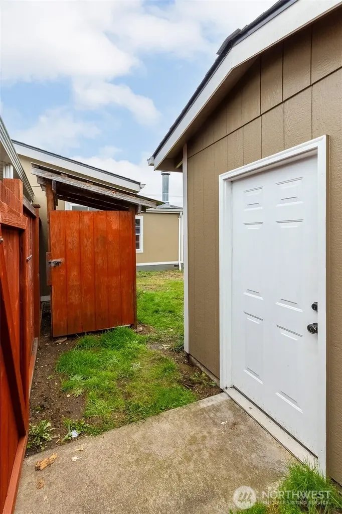 20309 77th Avenue Ct E Spanaway WA 98387