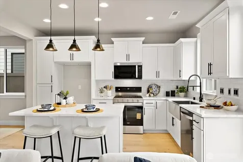 201 156th Place SW Lynnwood WA 98087