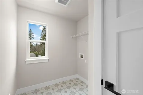 201 156th Place SW Lynnwood WA 98087