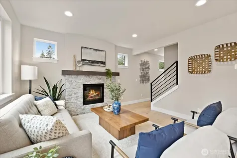 201 156th Place SW Lynnwood WA 98087
