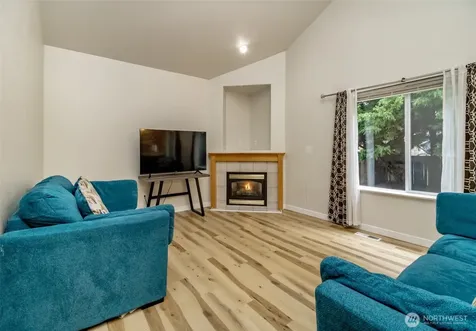 8717 161st Street E Puyallup WA 98375