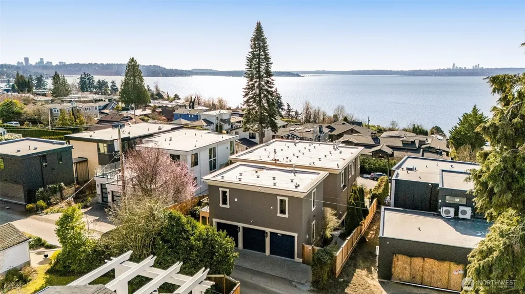 410 8th Avenue W Kirkland WA 98033