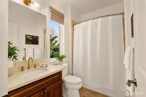410 8th Avenue W Kirkland WA 98033