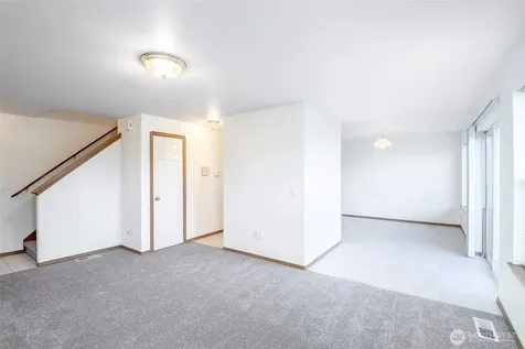 808 13th Street SE Puyallup WA 98372