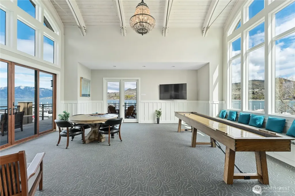 1350 W Woodin Avenue Chelan WA 98816