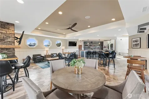 1350 W Woodin Avenue Chelan WA 98816