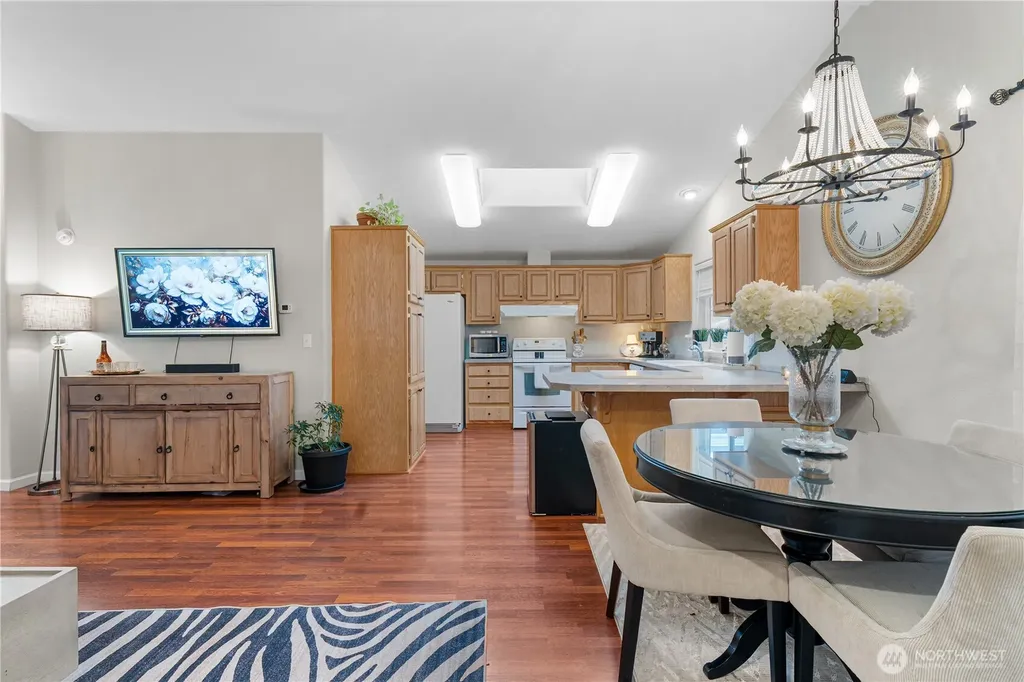 23825 15th Ave SE Bothell WA 98021