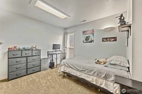 809 N Kenroy Terrace East Wenatchee WA 98802