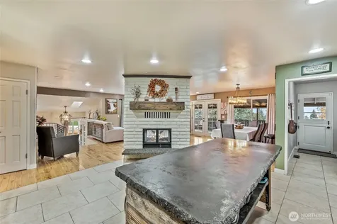 809 N Kenroy Terrace East Wenatchee WA 98802