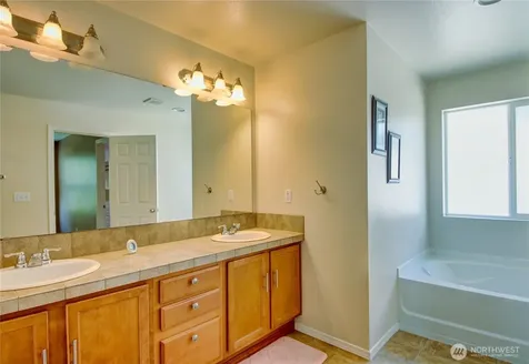 8105 88th Street NE Marysville WA 98270