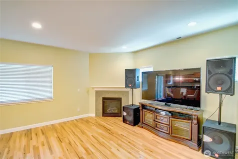 8105 88th Street NE Marysville WA 98270