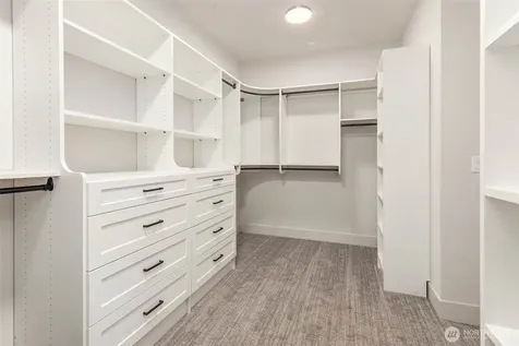 21017 SE 80th Street Issaquah WA 98027
