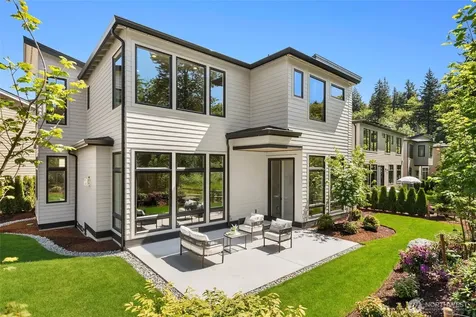 21017 SE 80th Street Issaquah WA 98027