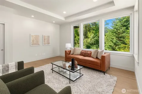 21017 SE 80th Street Issaquah WA 98027