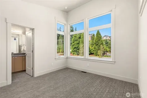 21017 SE 80th Street Issaquah WA 98027