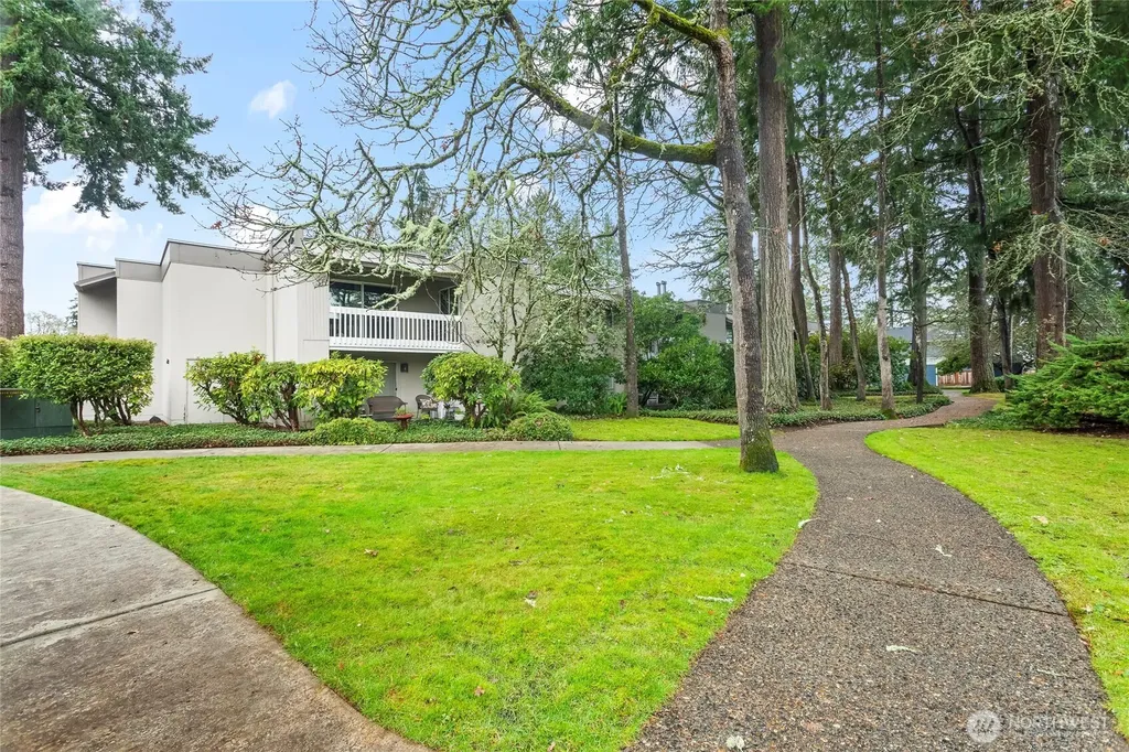 7501 Ruby Drive SW Lakewood WA 98498