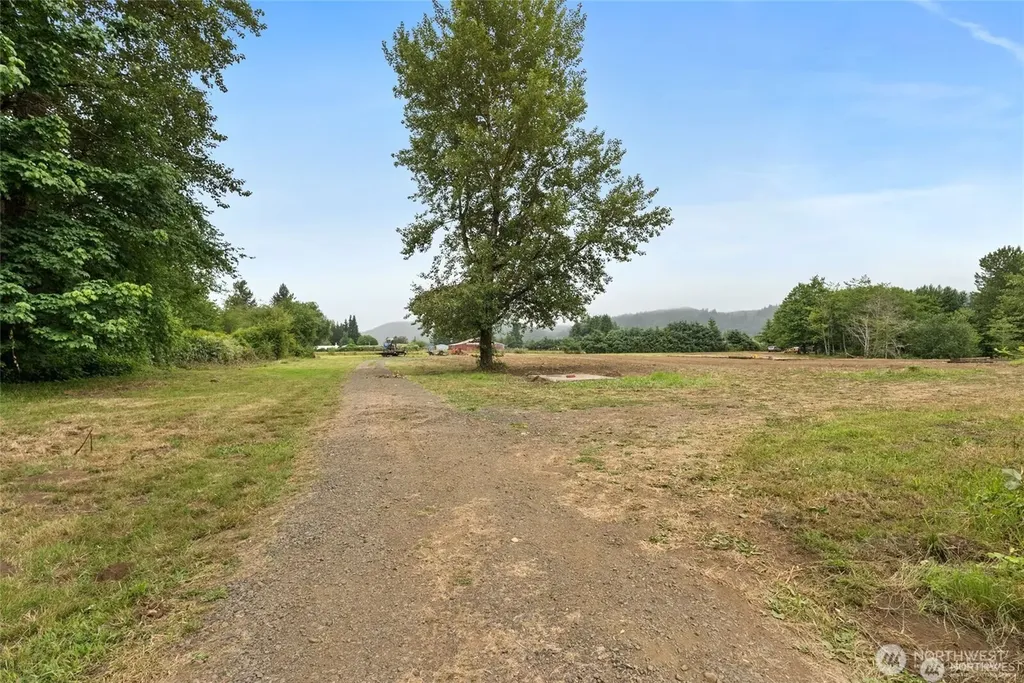 753 State Route 6 Raymond WA 98577