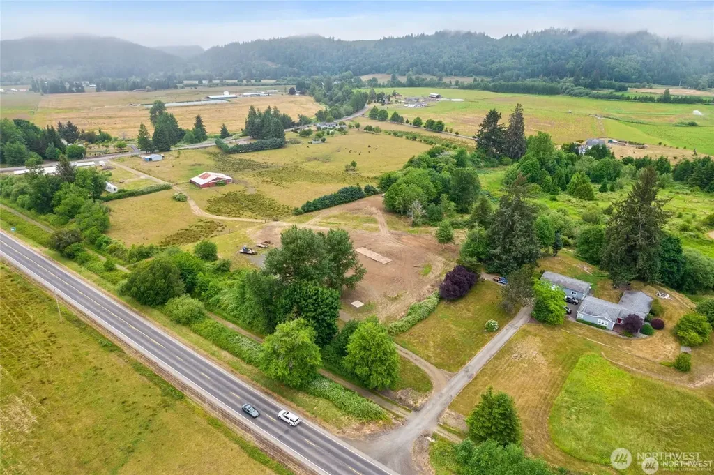 753 State Route 6 Raymond WA 98577