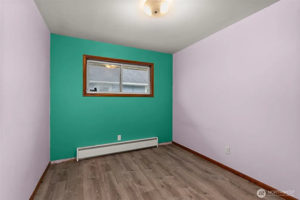 404 Eleventh Street Raymond WA 98577