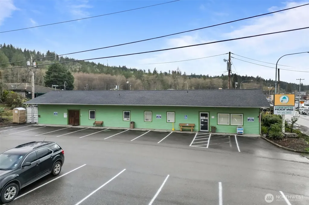 140 NE State Route 300 Belfair WA 98528
