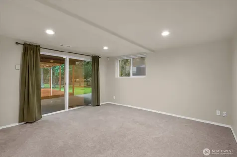 9901 59th Avenue Ct E Puyallup WA 98373