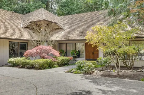 21845 NE 30th Place Sammamish WA 98074