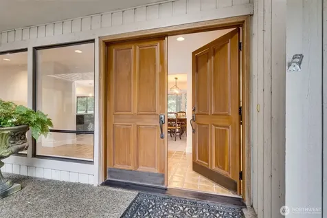 21845 NE 30th Place Sammamish WA 98074