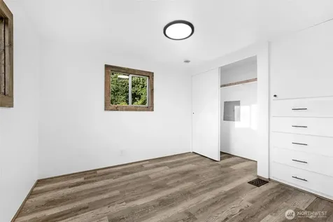 14322 Admiralty Way Lynnwood WA 98087