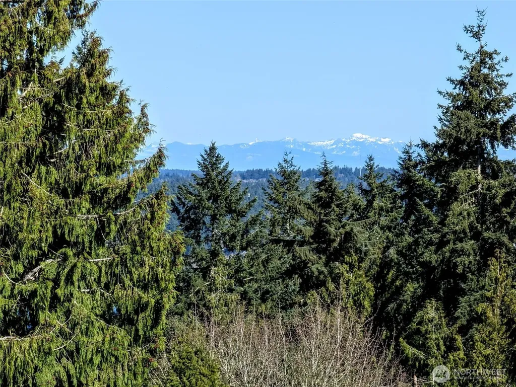 6494 Windward Place NW Bremerton WA 98312