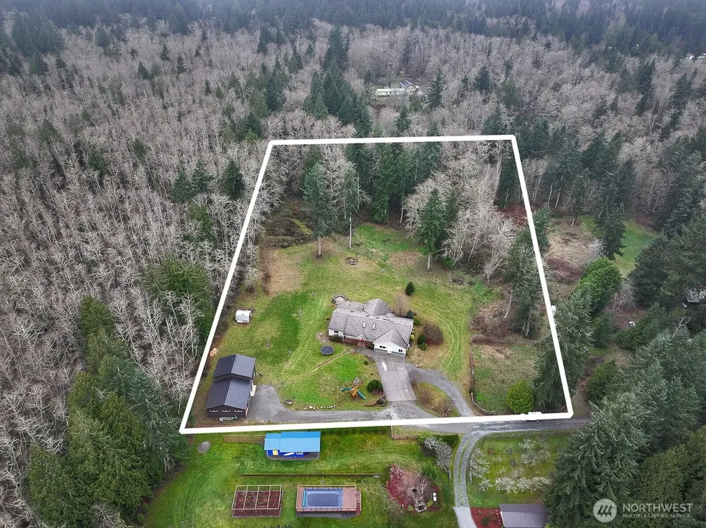 5180 Camelot Court Langley WA 98260