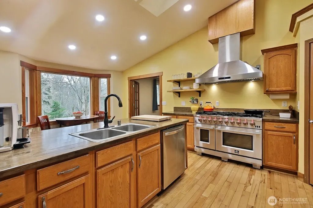 5180 Camelot Court Langley WA 98260
