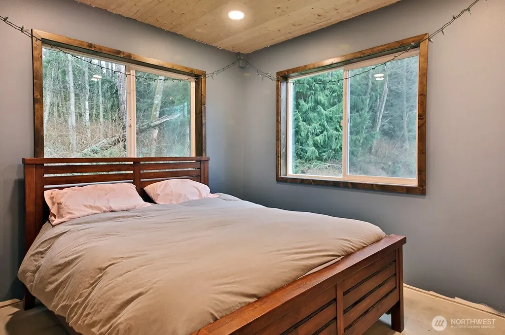 5180 Camelot Court Langley WA 98260
