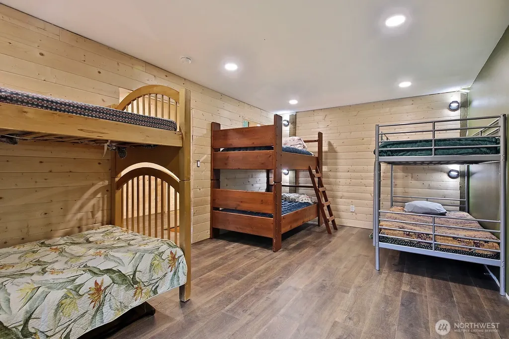 5180 Camelot Court Langley WA 98260