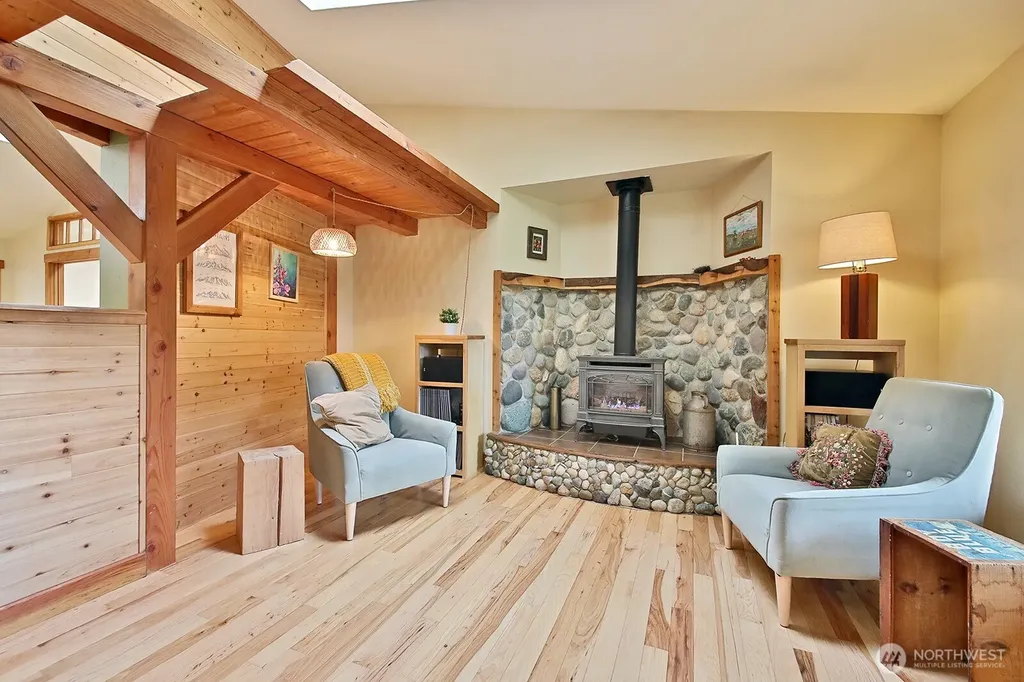 5180 Camelot Court Langley WA 98260