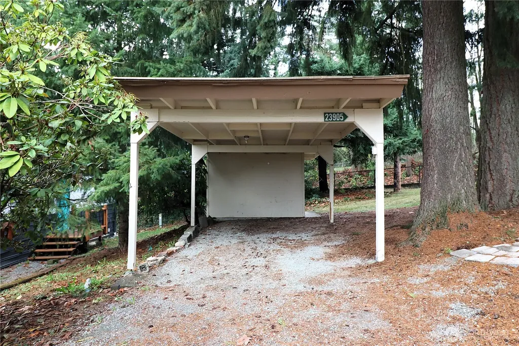 23905 101st Avenue E Graham WA 98338