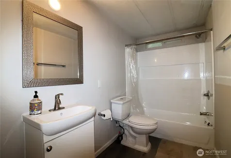 23905 101st Avenue E Graham WA 98338