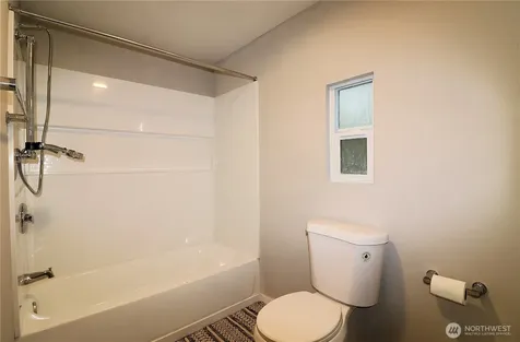 23905 101st Avenue E Graham WA 98338