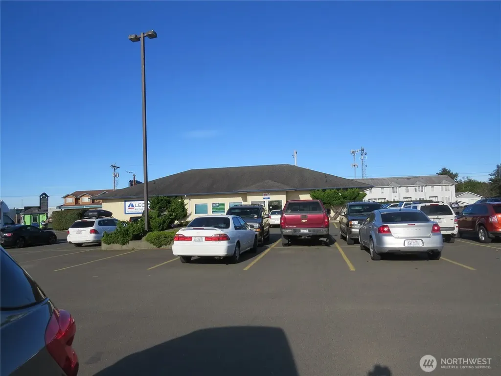 16 Driftwood Drive Ocean Shores WA 98569