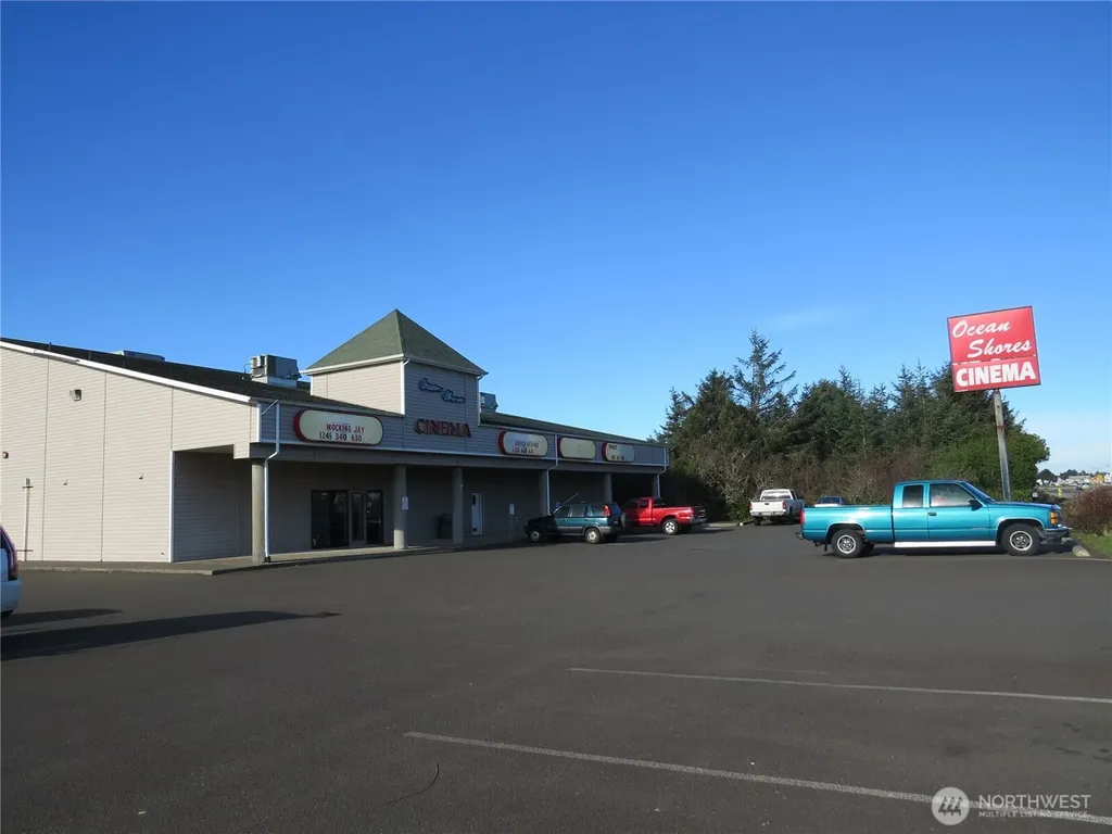 16 Driftwood Drive Ocean Shores WA 98569