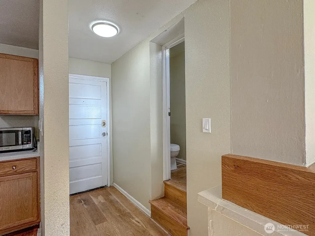 7103 Linden Avenue N Seattle WA 98103