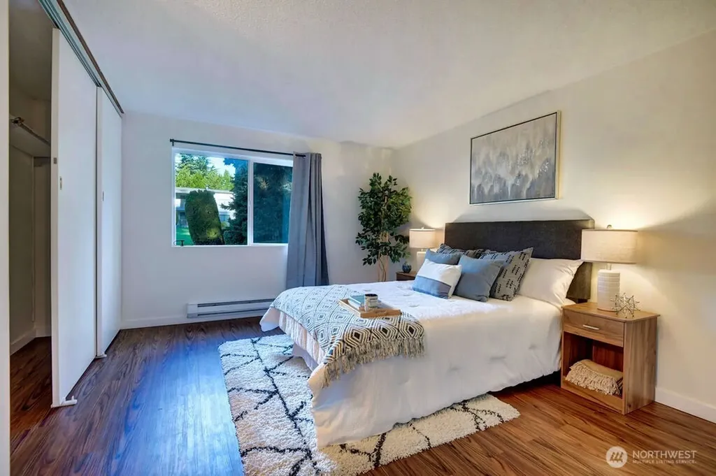 13045 15th Avenue NE Seattle WA 98125