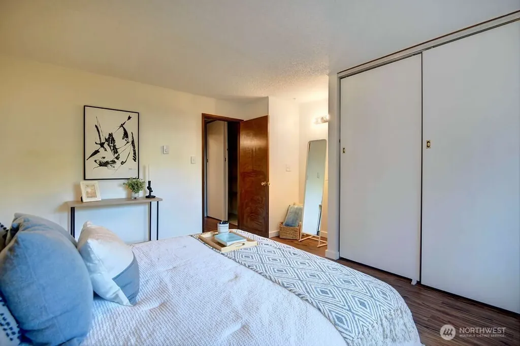 13045 15th Avenue NE Seattle WA 98125