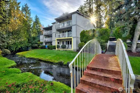 13045 15th Avenue NE Seattle WA 98125