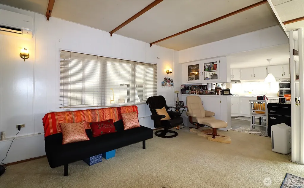 3248 S 180th Place Seatac WA 98188