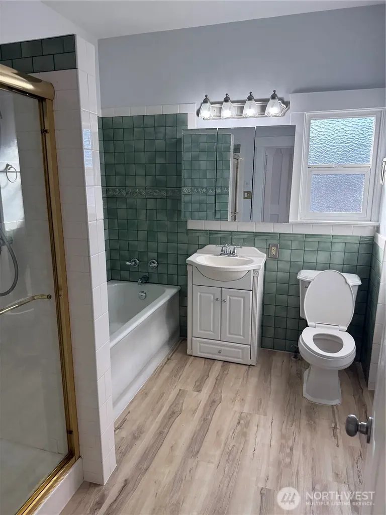 2205 31st Avenue S Seattle WA 98144