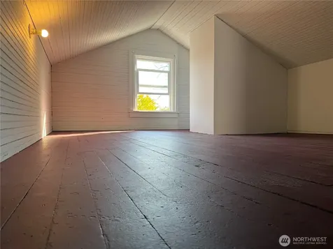 2205 31st Avenue S Seattle WA 98144