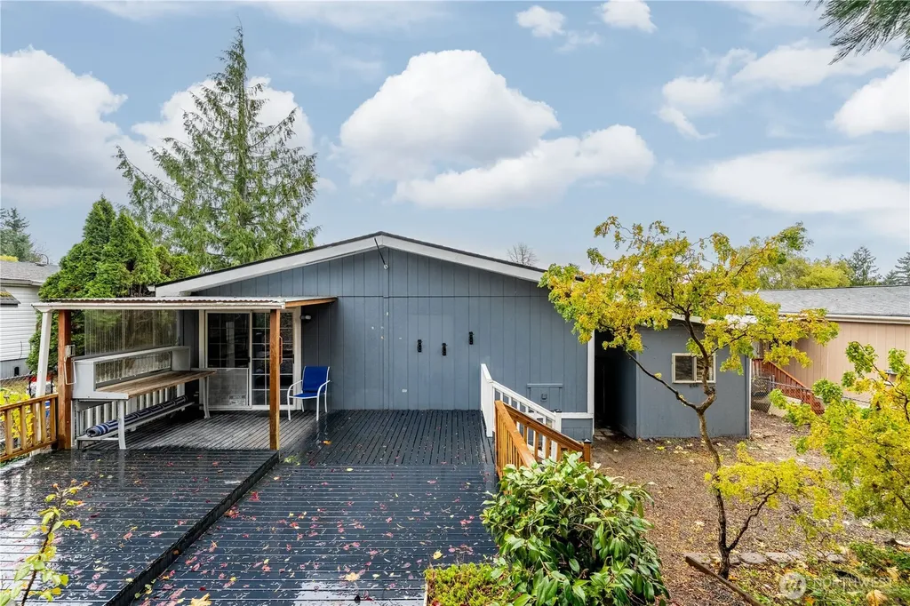 704 87th Avenue NE Lake Stevens WA 98258